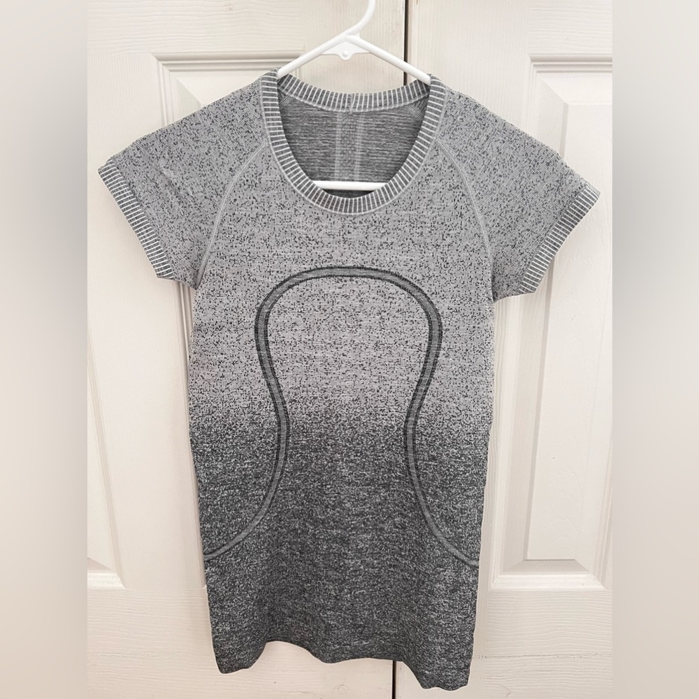Lululemon Swiftly tank ombré